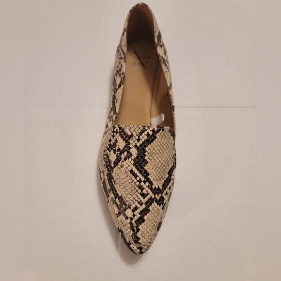 A.NEW.DAY POINTED TOE ANIMAL PRINT DESIGN WOMEN'S SANDAL FLAT - Picture 8 of 16